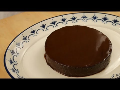 »Schokoladenkuchen« aus Little Library Cookbook von Kate Young